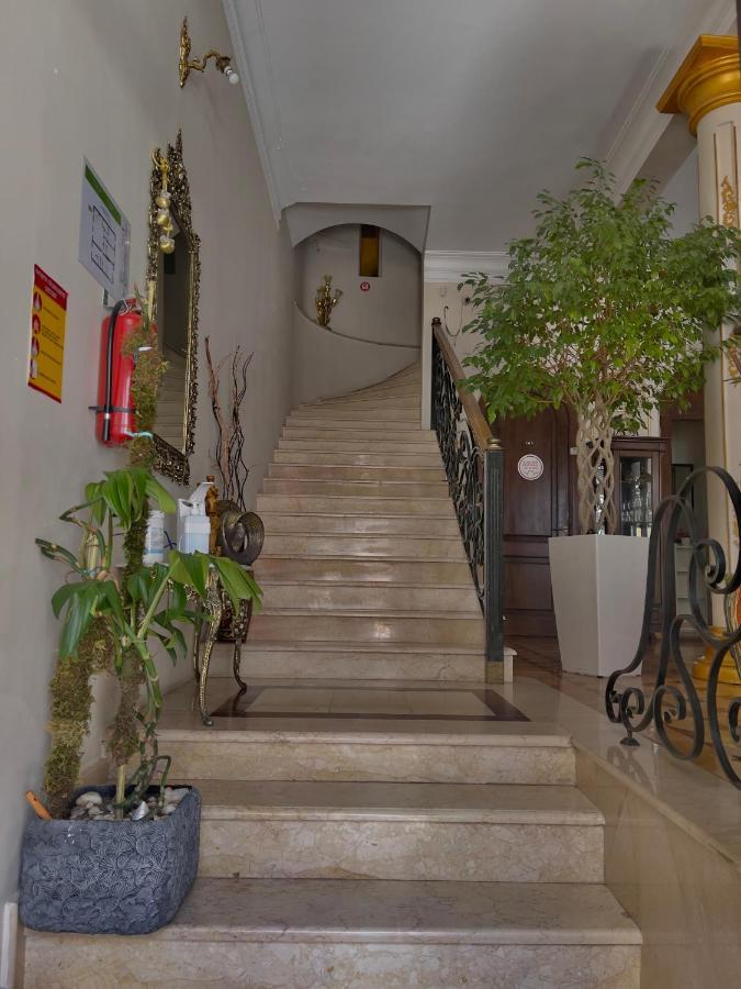Hotel Luxors Garden Batumi Exterior foto