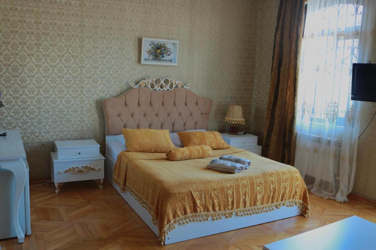Hotel Luxors Garden Batumi Exterior foto