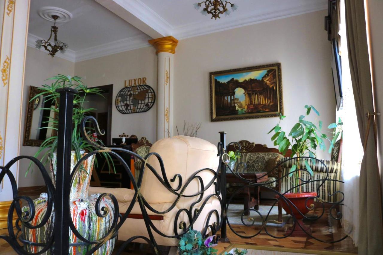 Hotel Luxors Garden Batumi Exterior foto