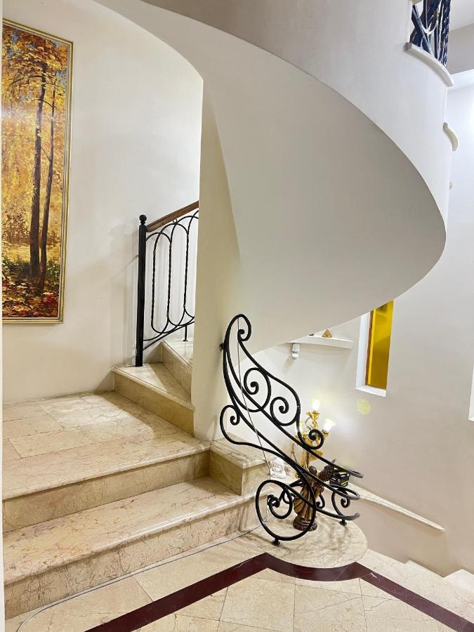 Hotel Luxors Garden Batumi Exterior foto